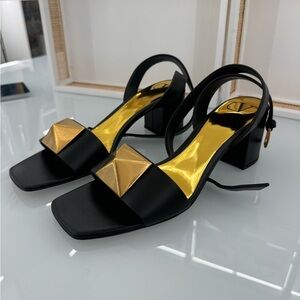 Valentino Brand New!!! Never worn Sandals